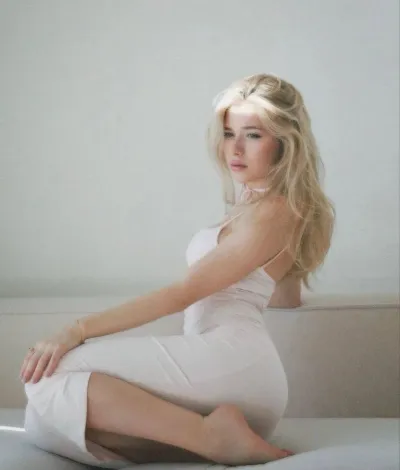 Настя, 23